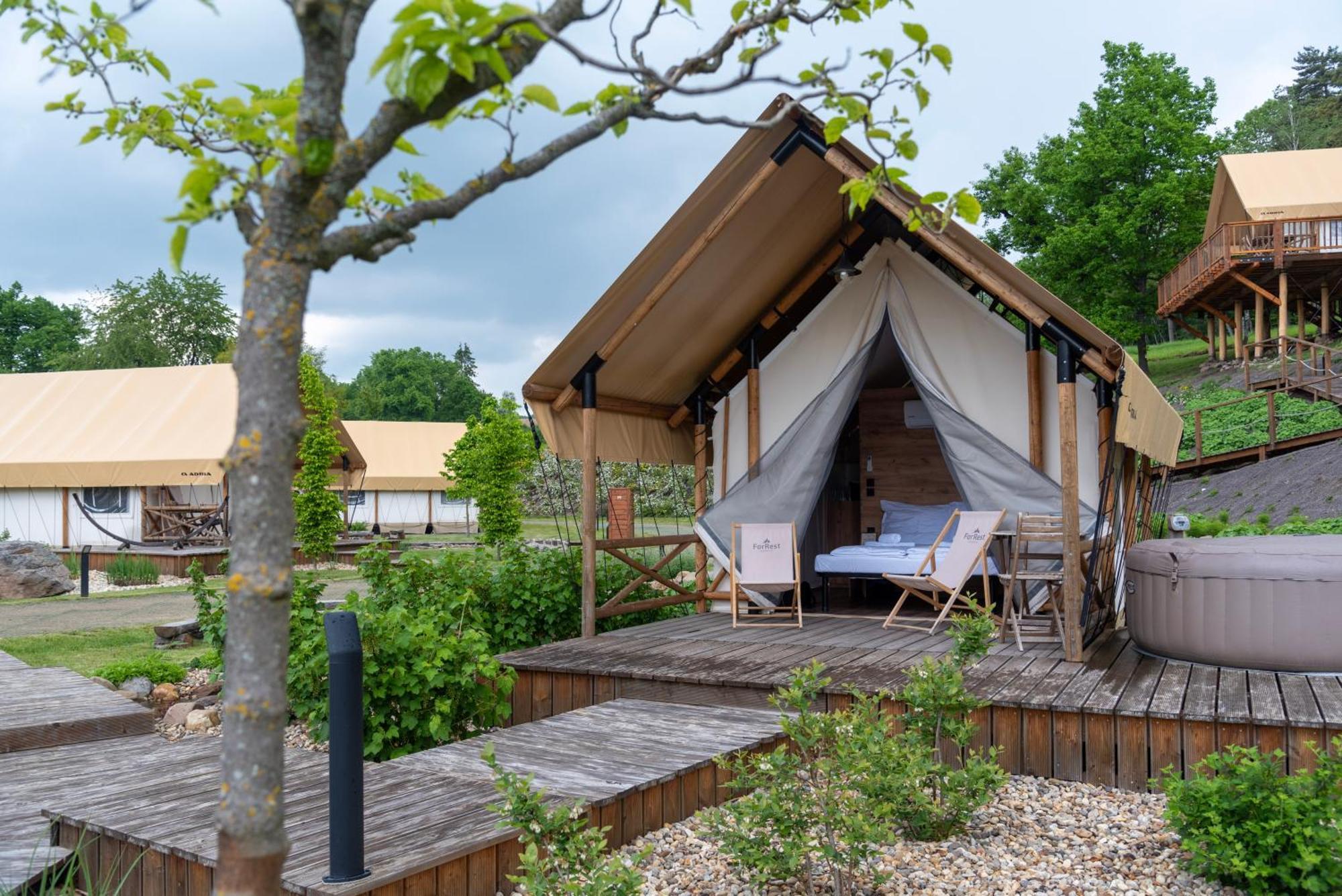 Forrest Glamping Banska Stiavnica Exterior foto