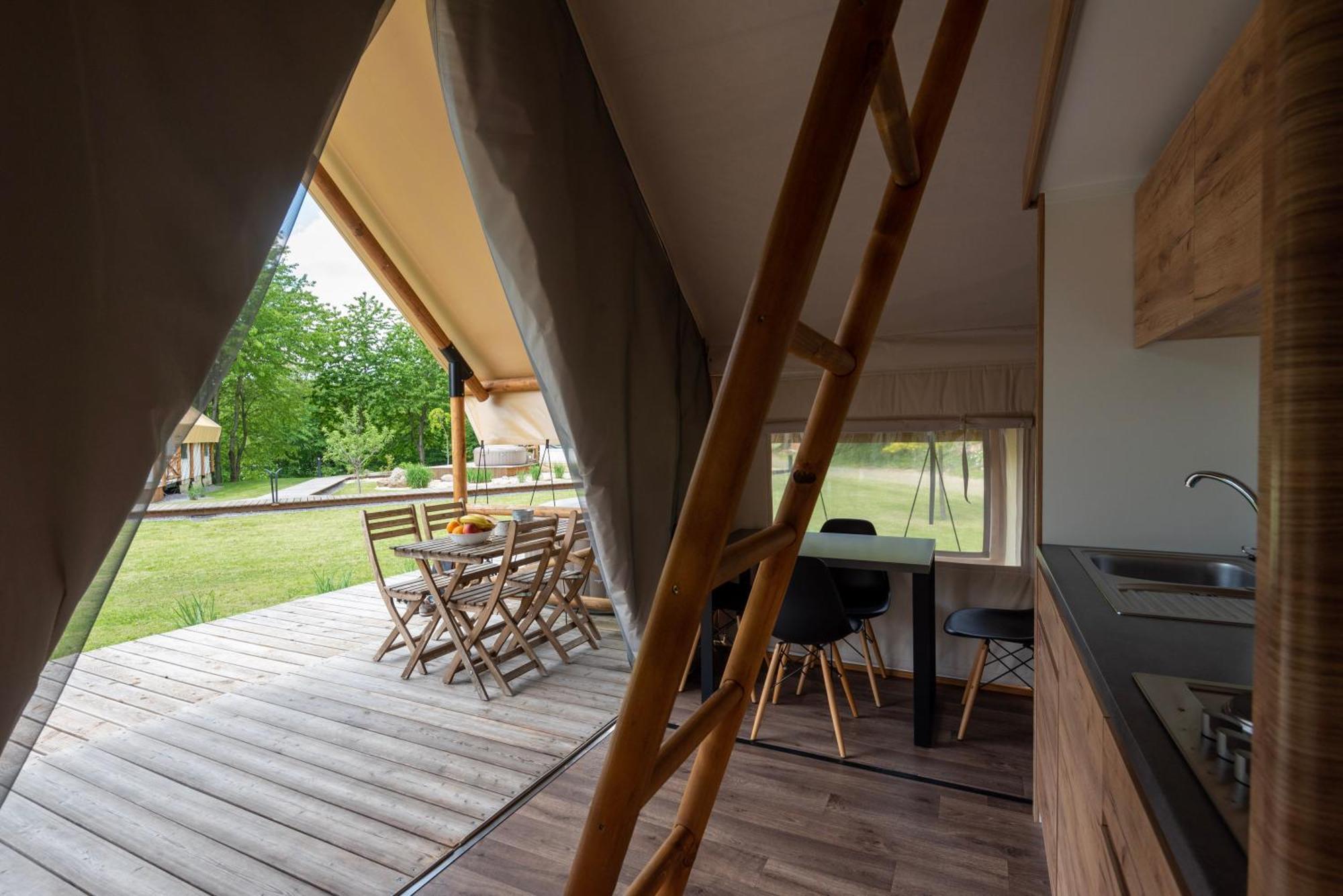 Forrest Glamping Banska Stiavnica Exterior foto