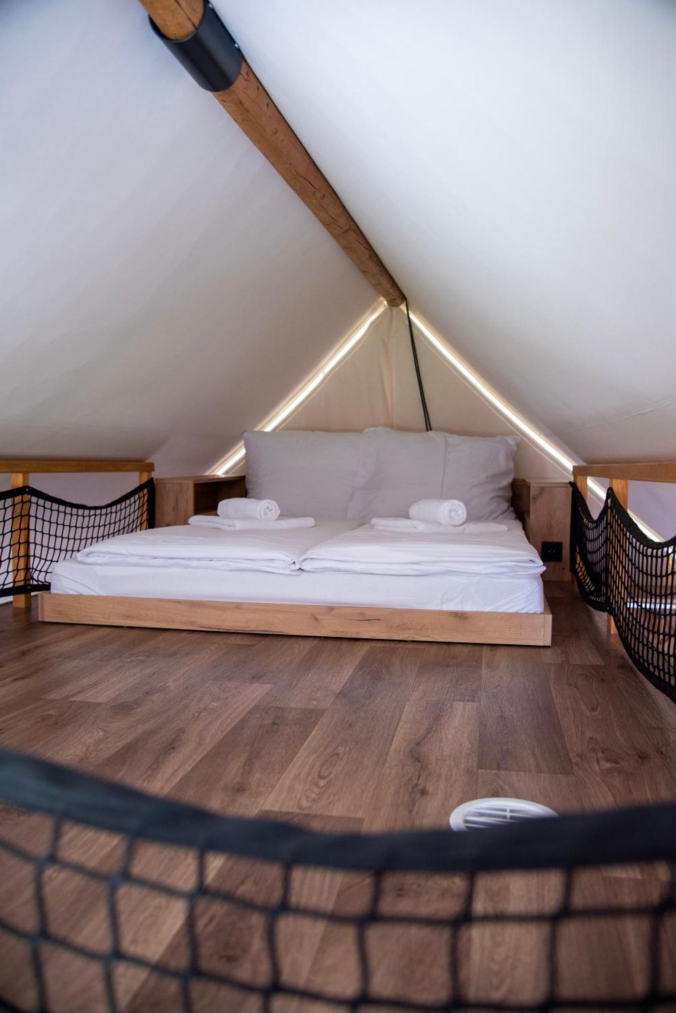 Forrest Glamping Banska Stiavnica Exterior foto